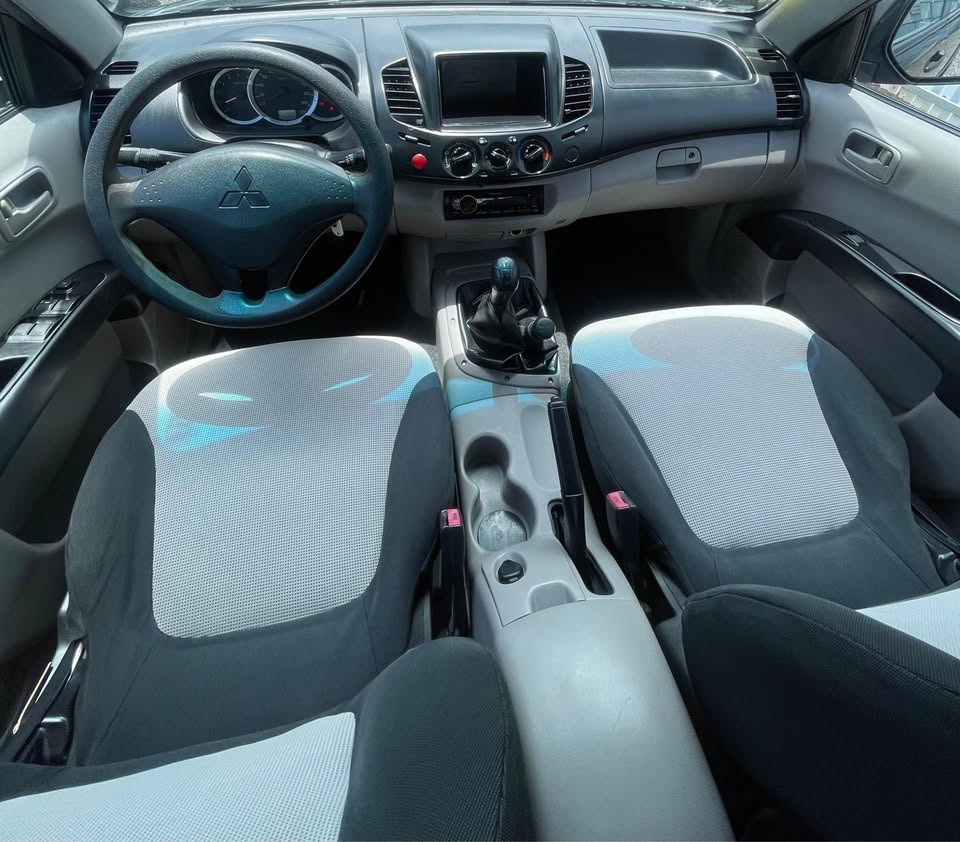 2011 Mitsubishi Other - foto 5