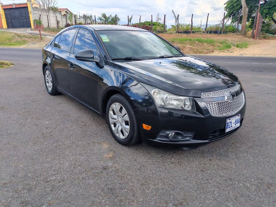 2014 Chevrolet Cruze - foto 2