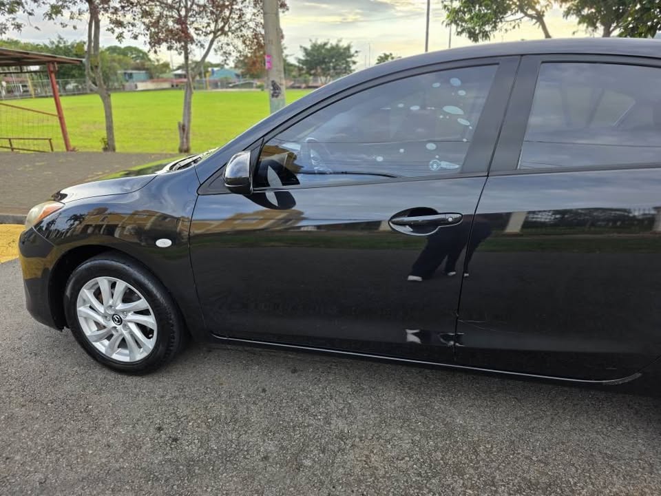 2013 Mazda Mazda3 - foto 5