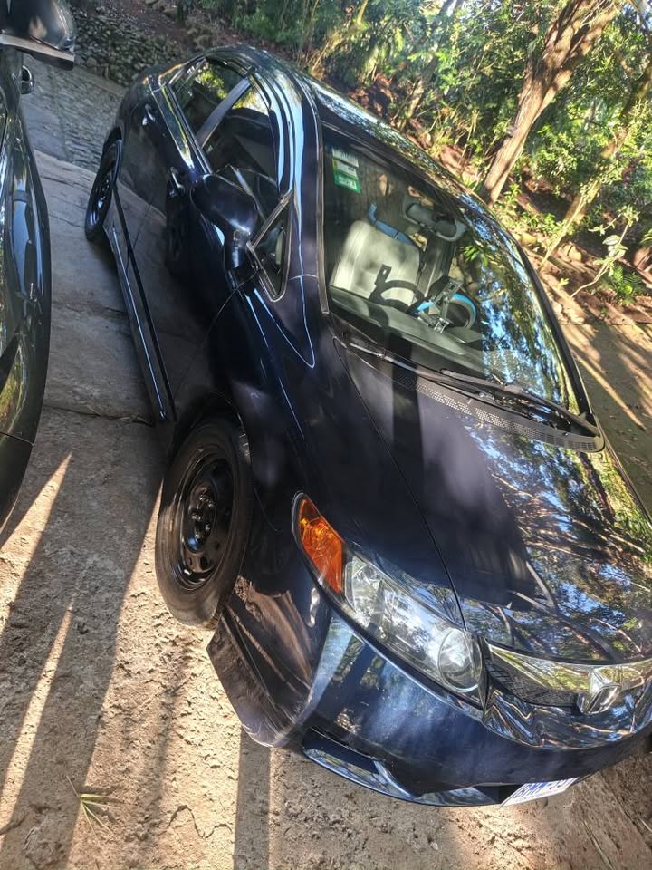 2010 Honda Civic - foto 4