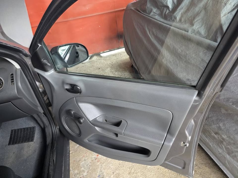 2004 Ford Fiesta - foto 3