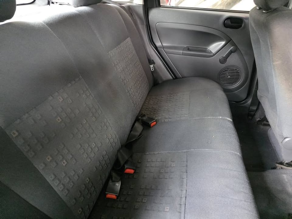 2004 Ford Fiesta - foto 5