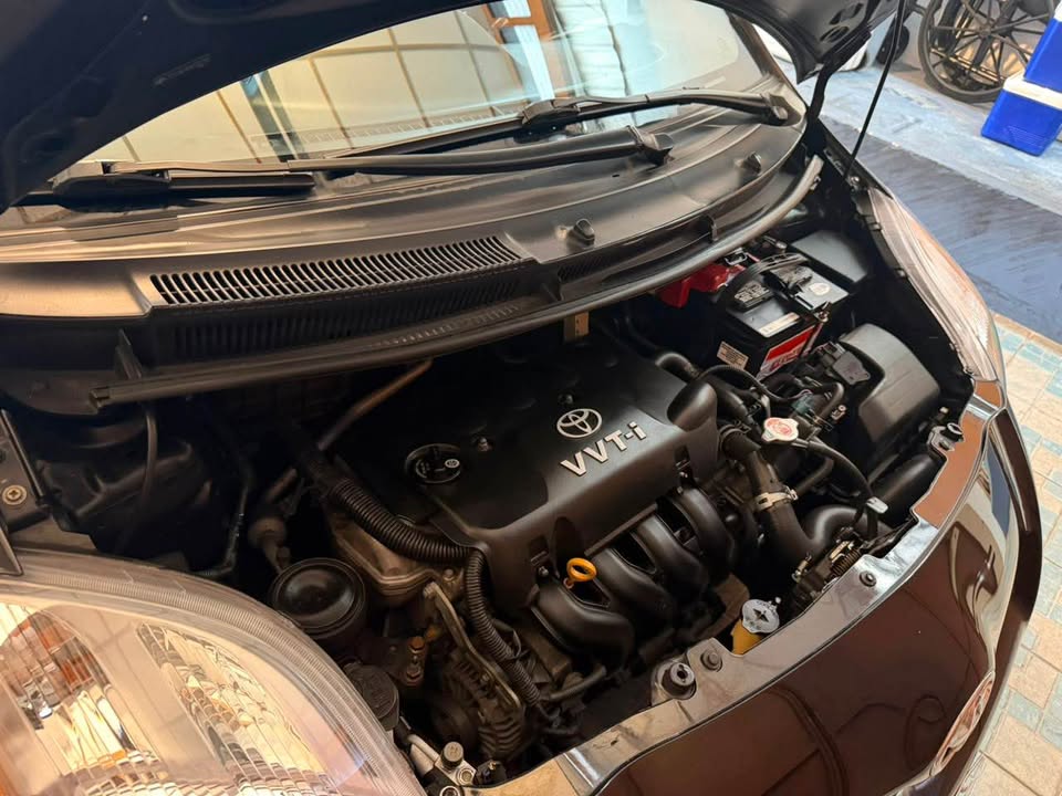 2010 Toyota Yaris - foto 5