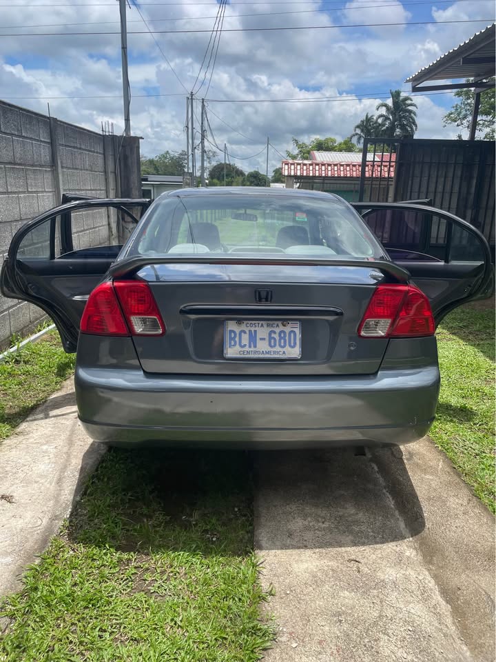 2002 Honda Civic - foto 2