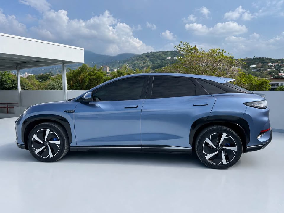 2025 BYD Sealion 7 - foto 3