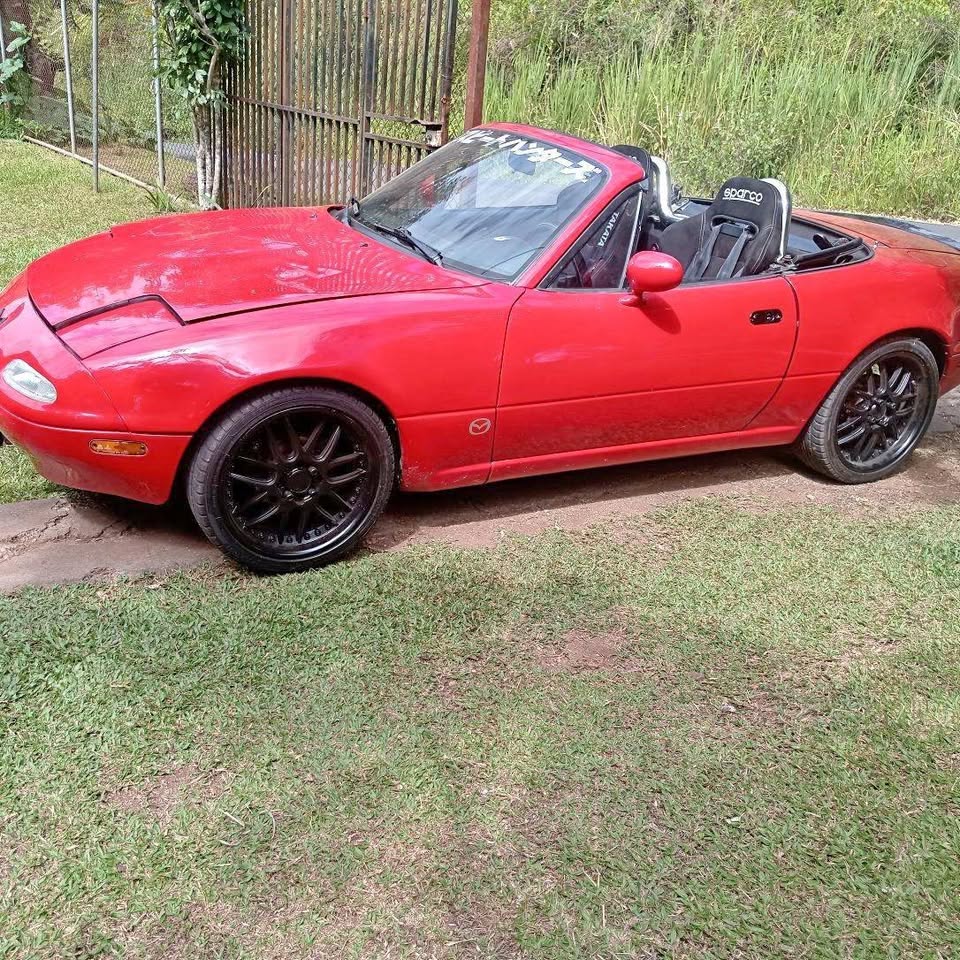 1990 Mazda MX-5 Miata