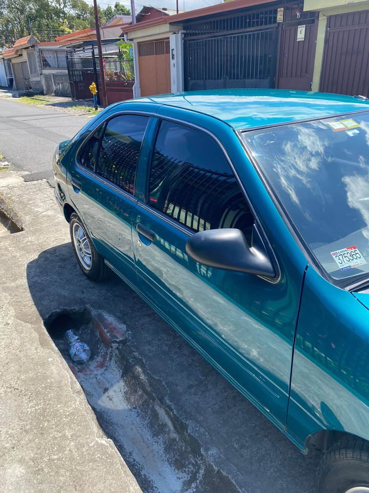 2000 Nissan Sentra - foto 3