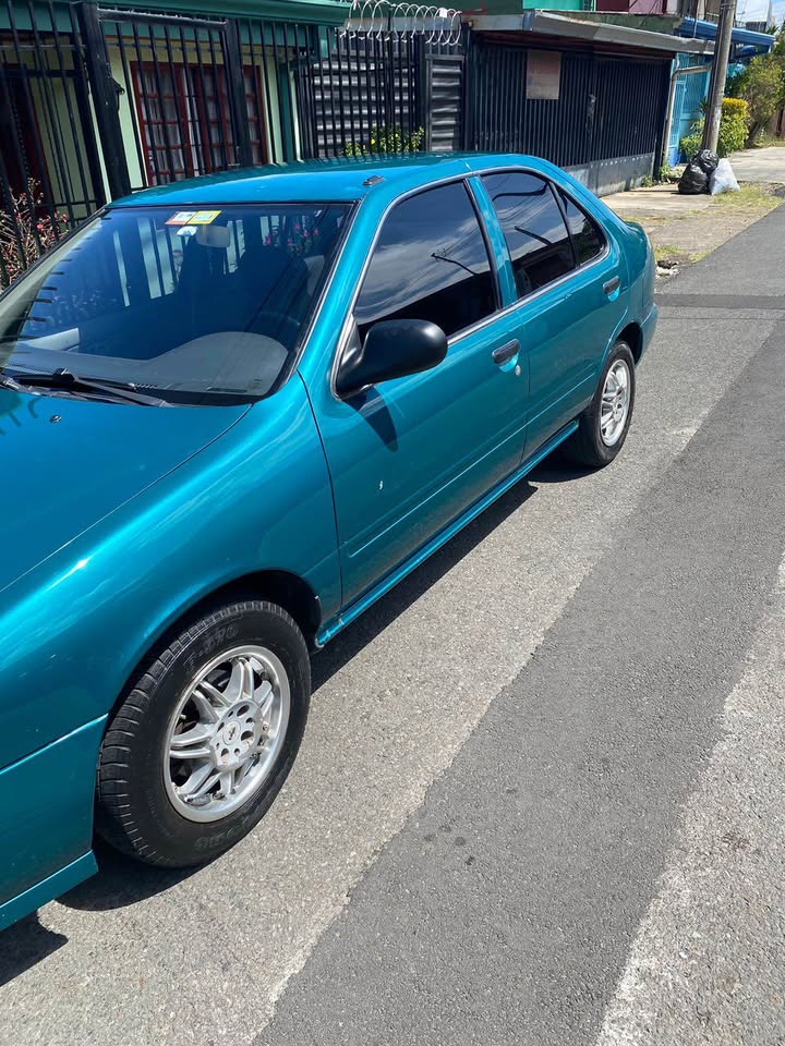 2000 Nissan Sentra - foto 4