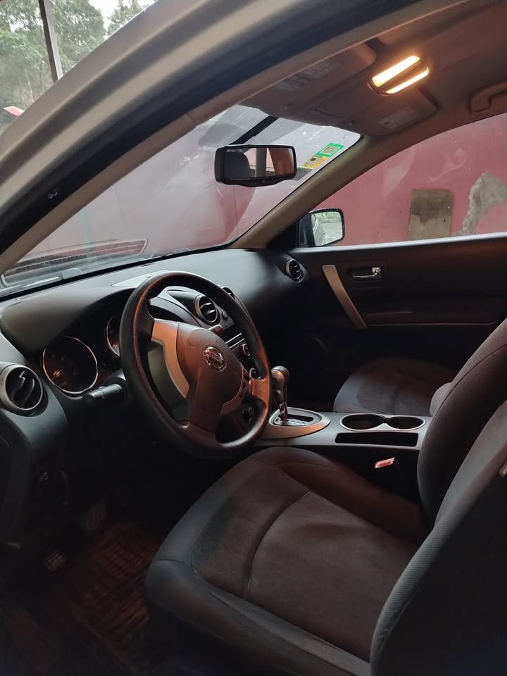 2010 Nissan Rogue - foto 3