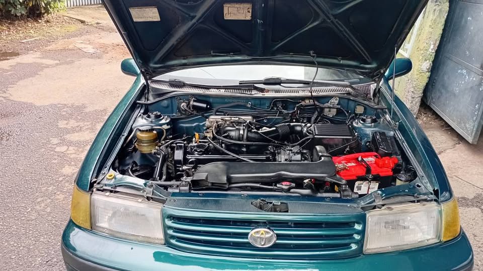 2027 Toyota Tercel - foto 4