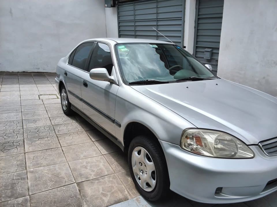 2000 Honda Civic - foto 2