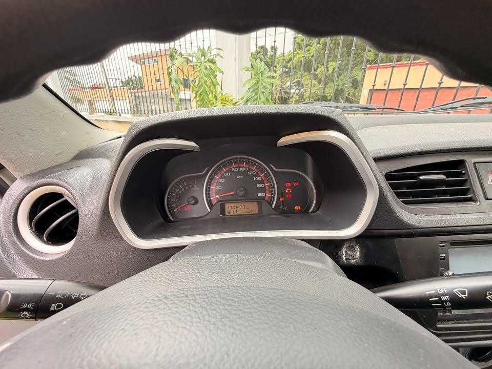2017 Suzuki Alto - foto 5