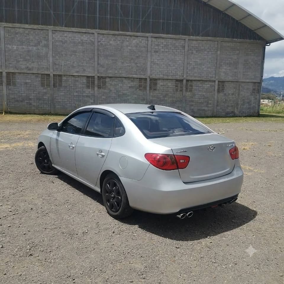 2008 Hyundai Elantra - foto 4