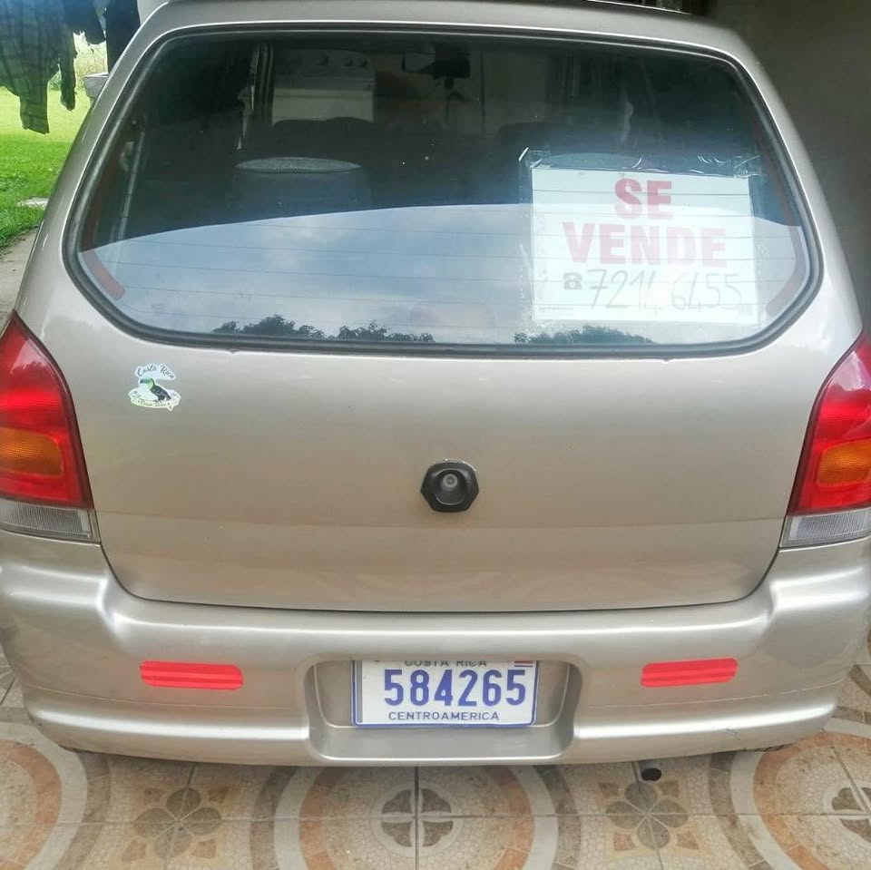 2005 Suzuki Alto