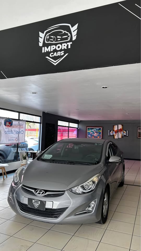 2014 Hyundai Elantra - foto 2