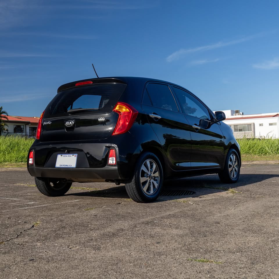 2017 Kia Picanto - foto 2