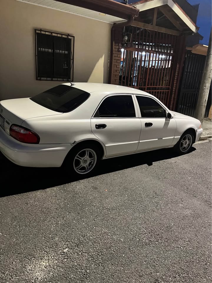 2000 Mazda Mazda6 - foto 4