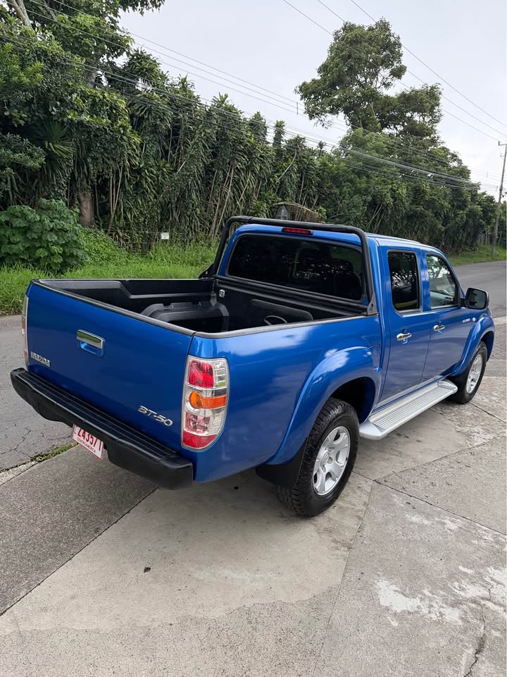 2009 Mazda BT-50 - foto 2