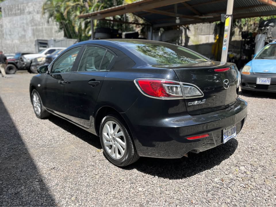 2014 Mazda Mazda3 - foto 5