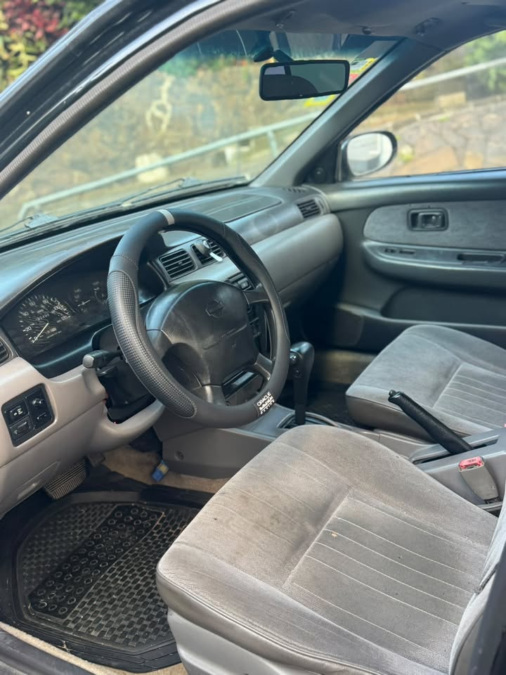 1997 Nissan Sentra - foto 4
