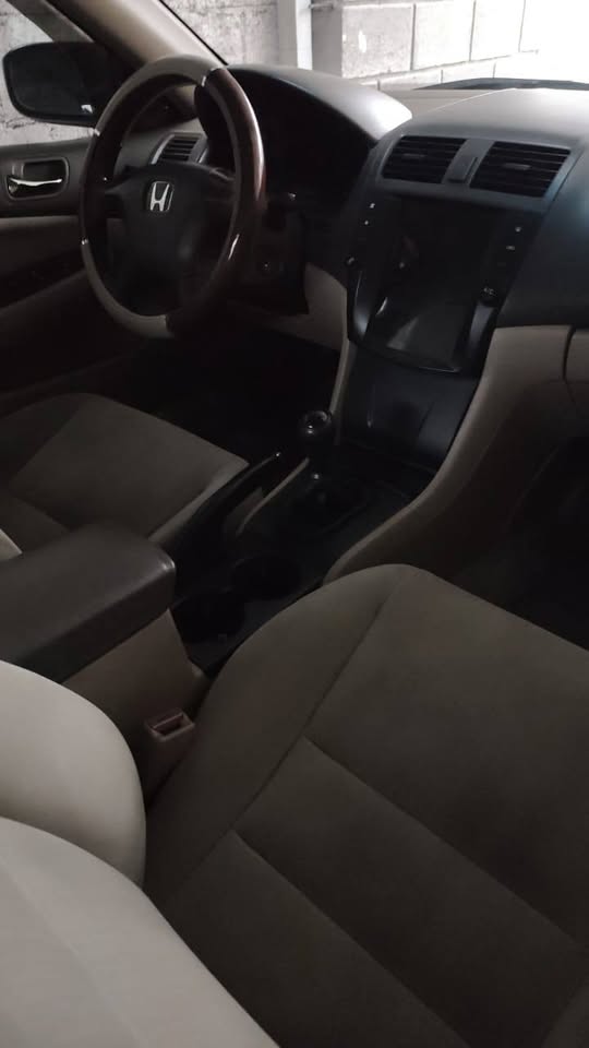 2004 Honda Accord - foto 3