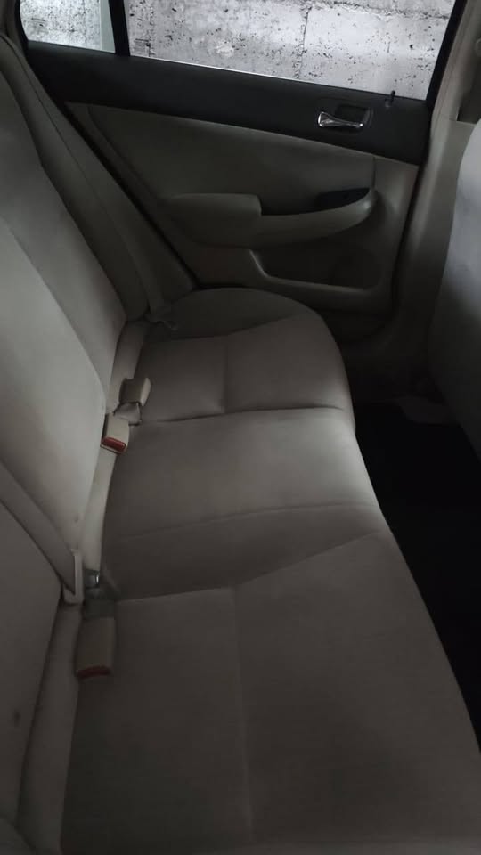 2004 Honda Accord - foto 4