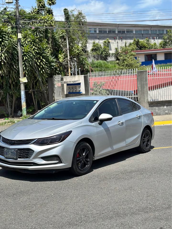 2017 Chevrolet Cruze