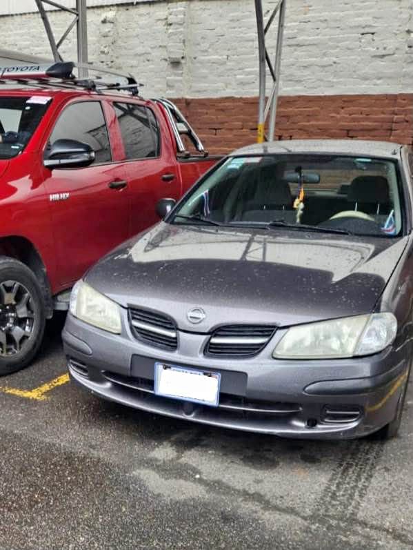 2002 Nissan Almera - foto 4