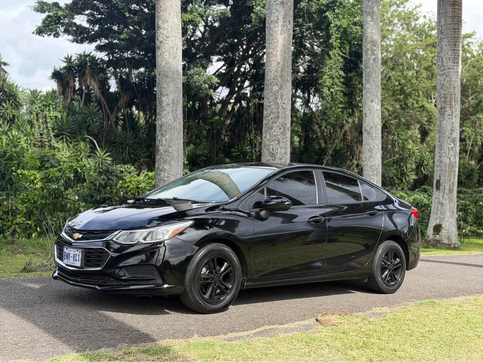 2017 Chevrolet Cruze - foto 2
