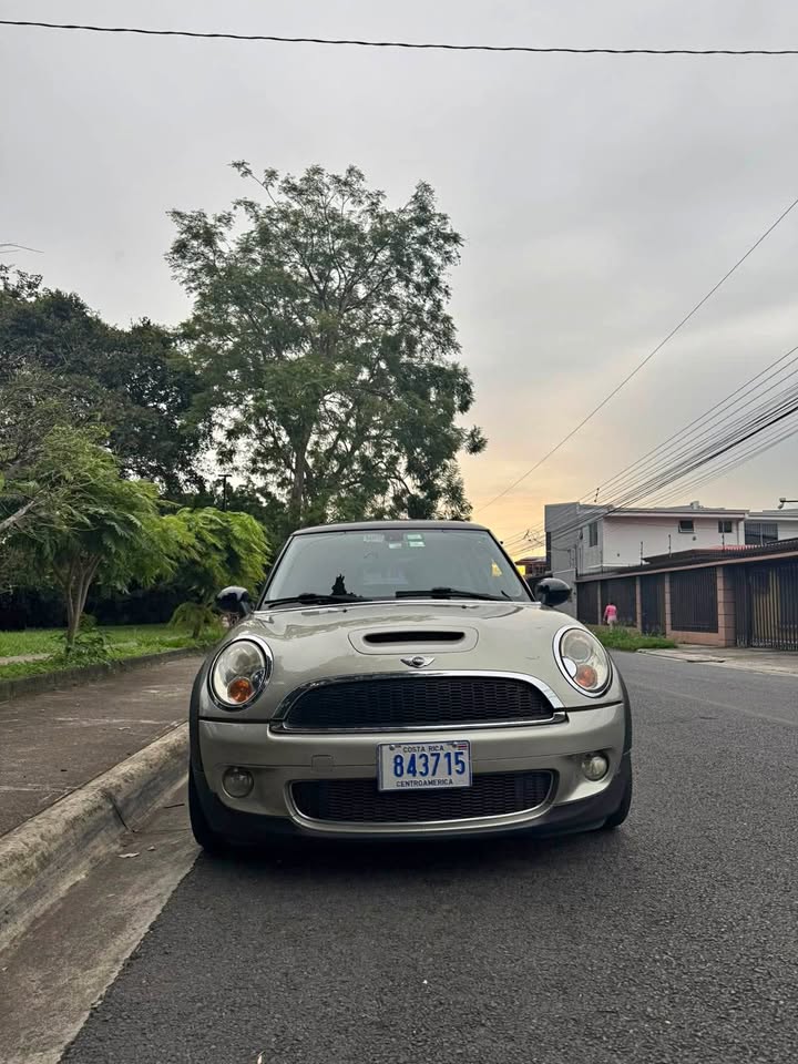 2011 Mini Cooper S
