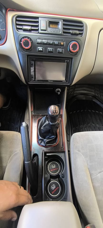 2002 Honda Accord - foto 5