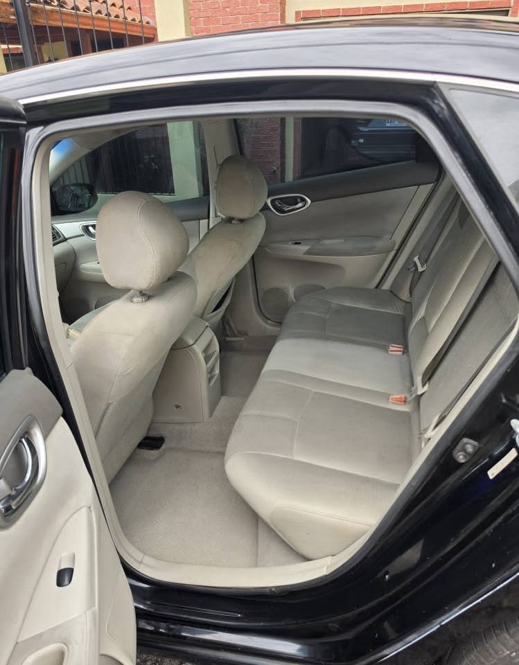 2013 Nissan Sentra - foto 3