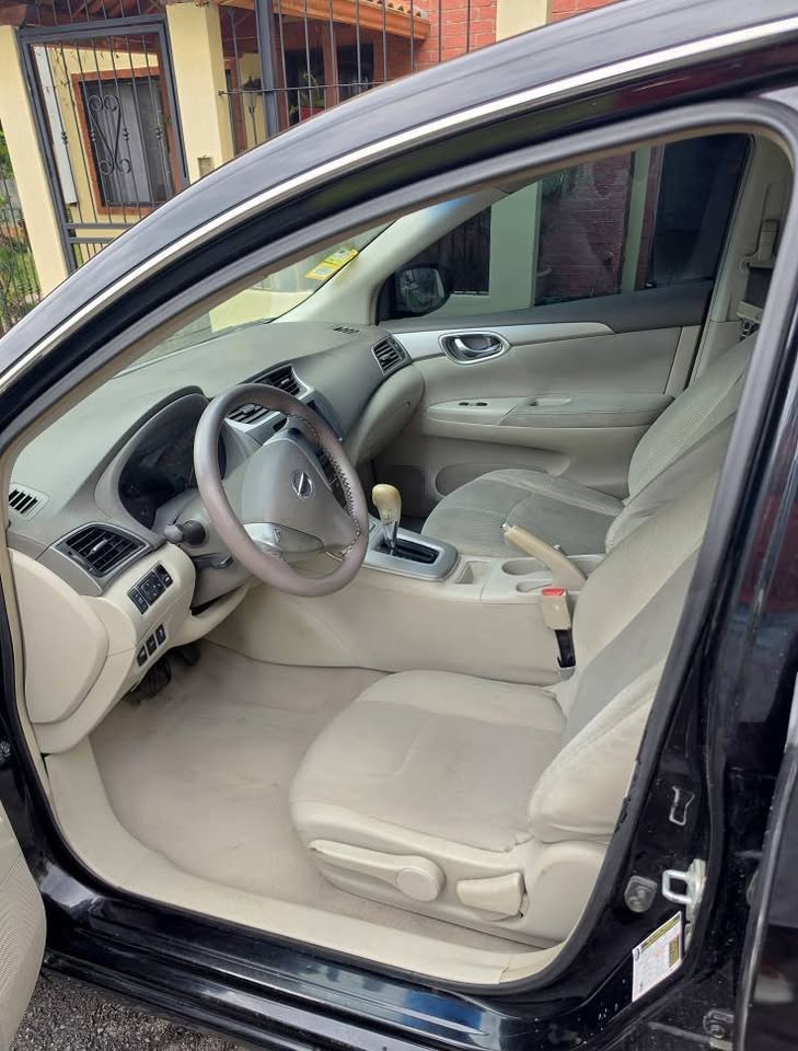 2013 Nissan Sentra - foto 4