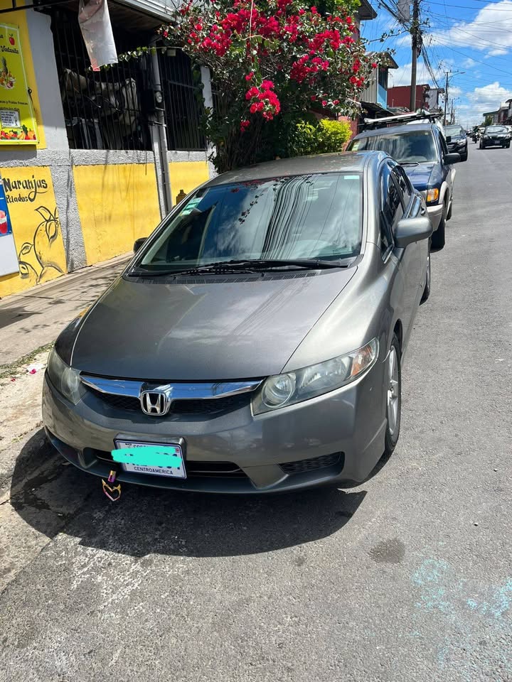 2009 Honda Civic - foto 2
