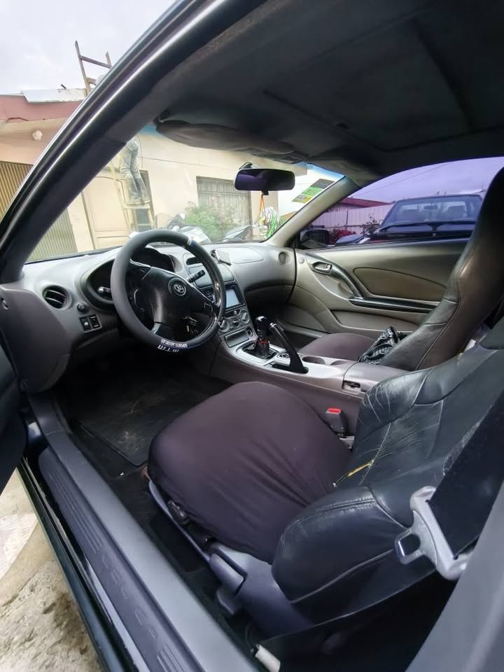 2003 Toyota Celica - foto 4