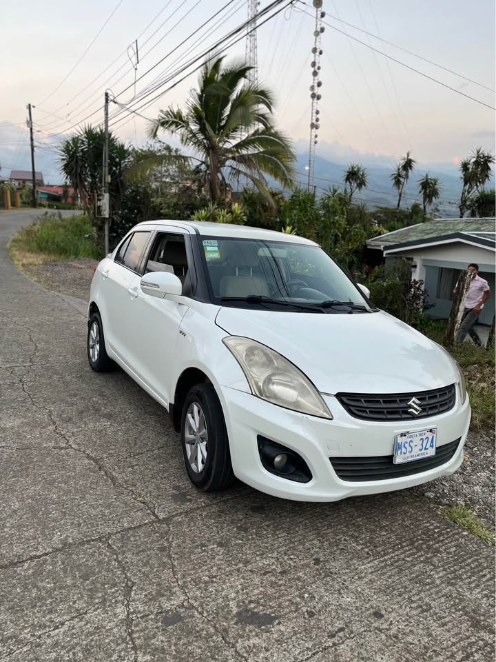 2013 Suzuki Swift - foto 3