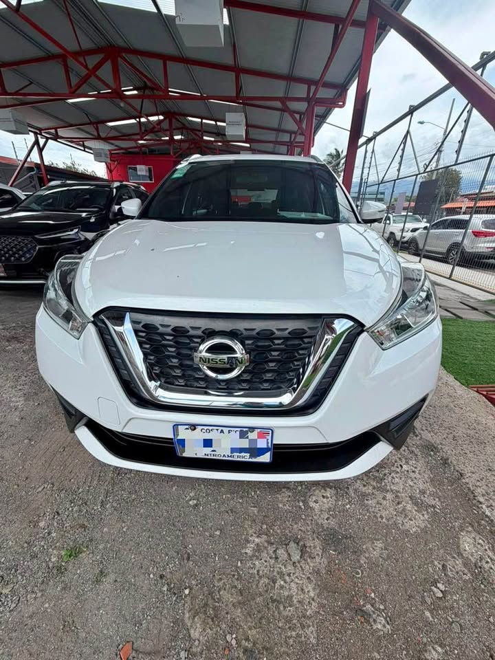2020 Nissan Kicks