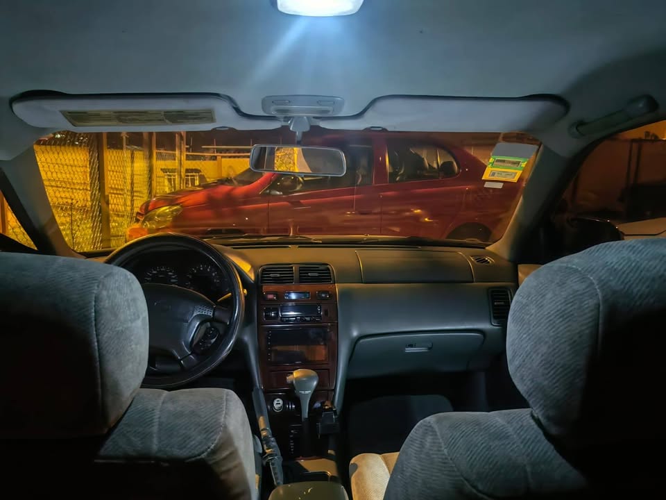 2000 Nissan Maxima - foto 3
