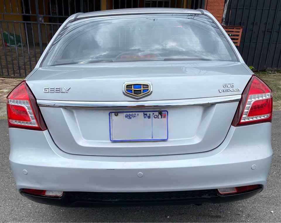 2018 Geely Emgrand - foto 4