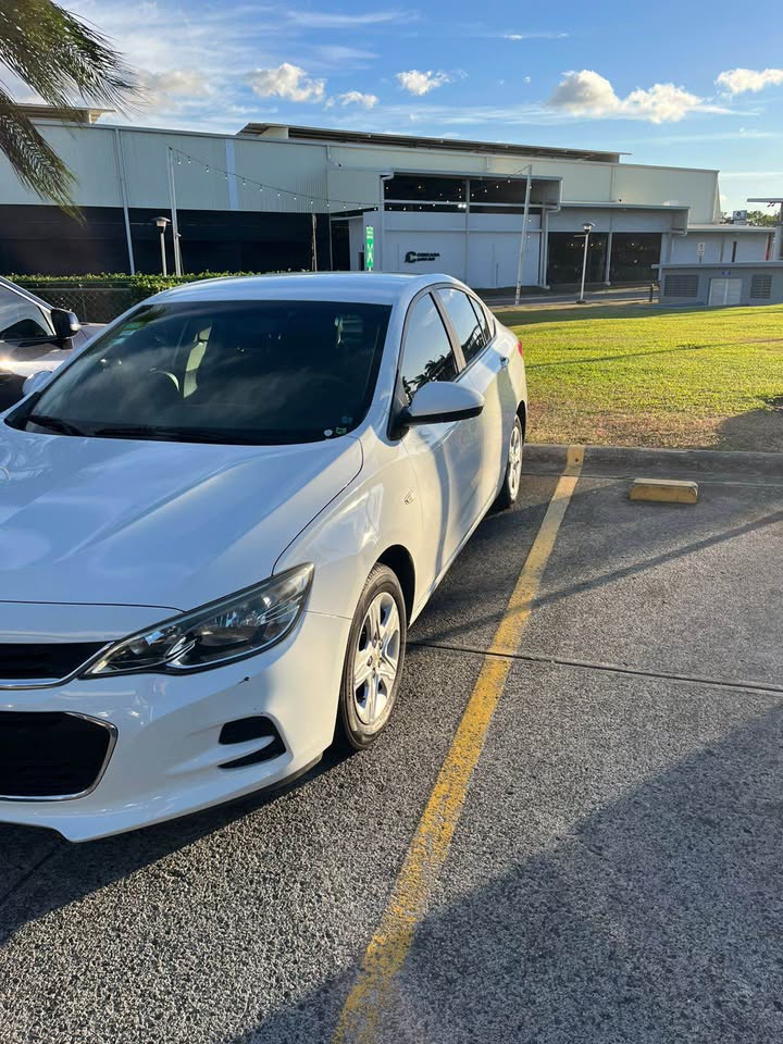 2018 Chevrolet Cavalier - foto 2