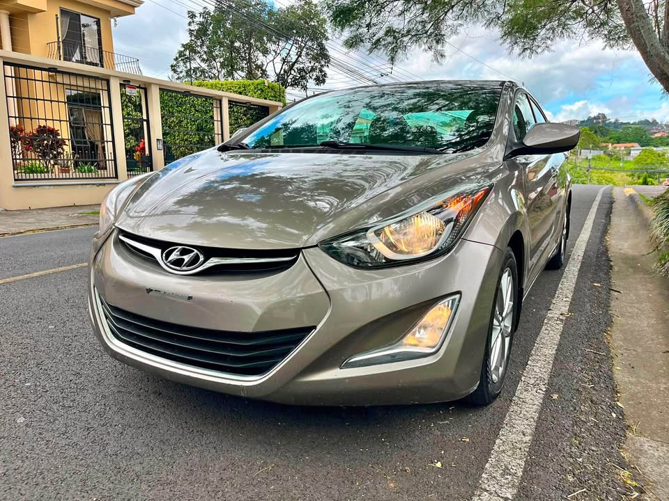 2015 Hyundai Elantra - foto 3