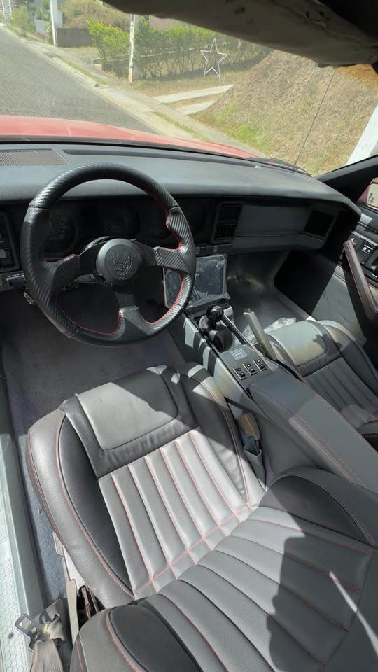 1985 Pontiac Firebird - foto 3