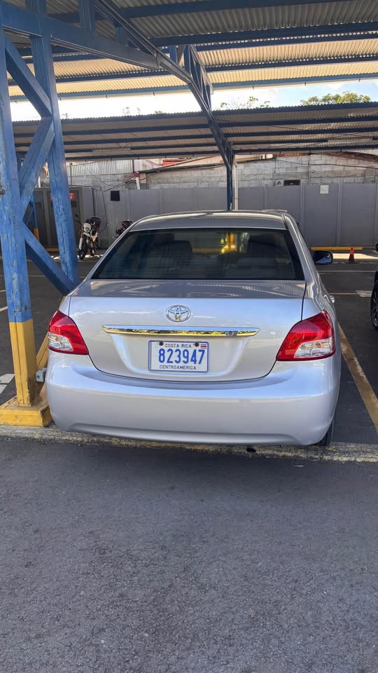 2007 Toyota Yaris - foto 4