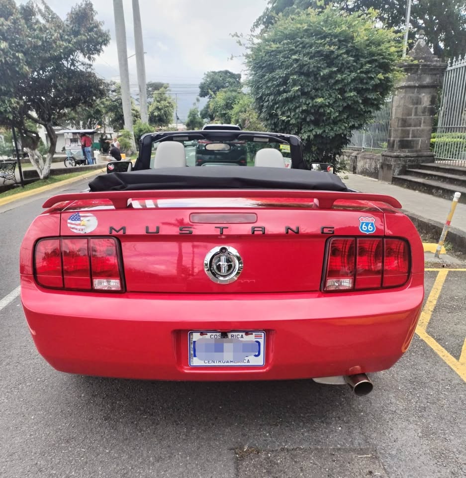 2005 Ford Mustang