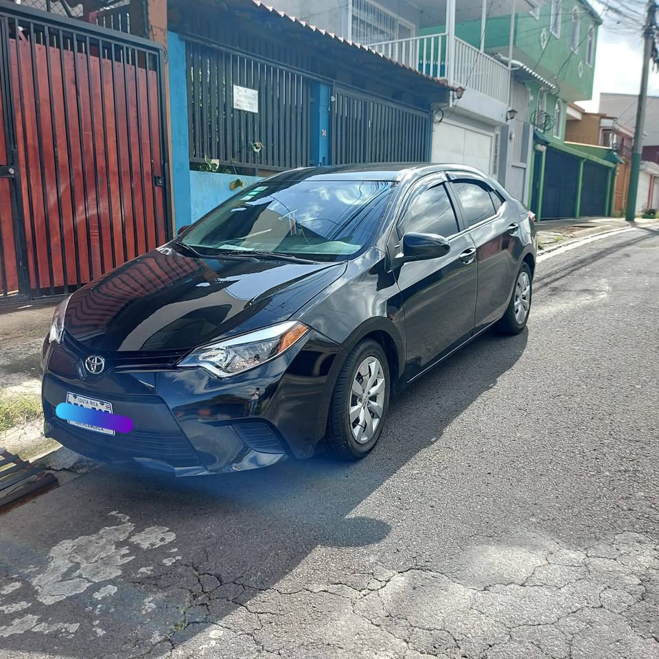 2014 Toyota Corolla - foto 2