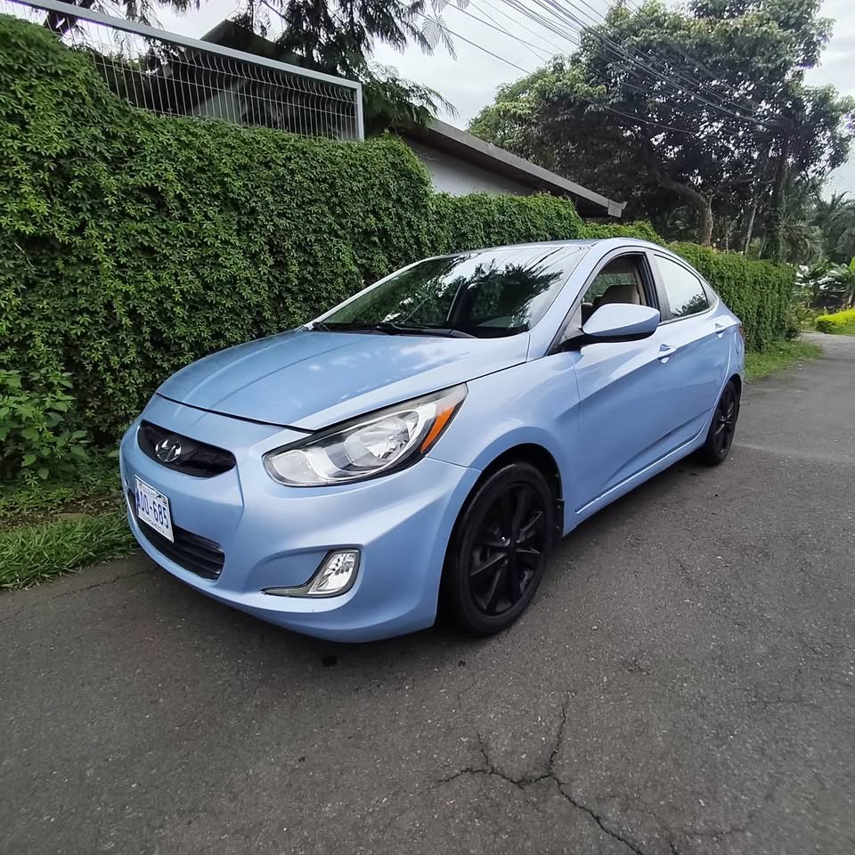 2013 Hyundai Accent - foto 5