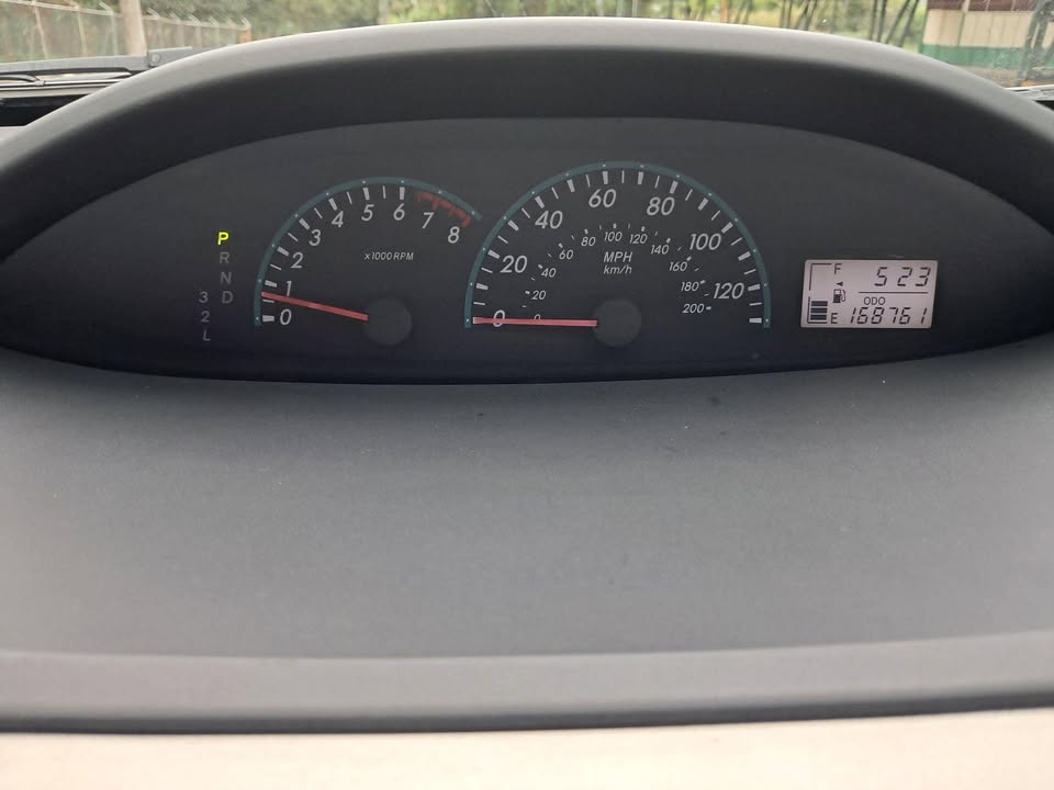 2010 Toyota Yaris - foto 5