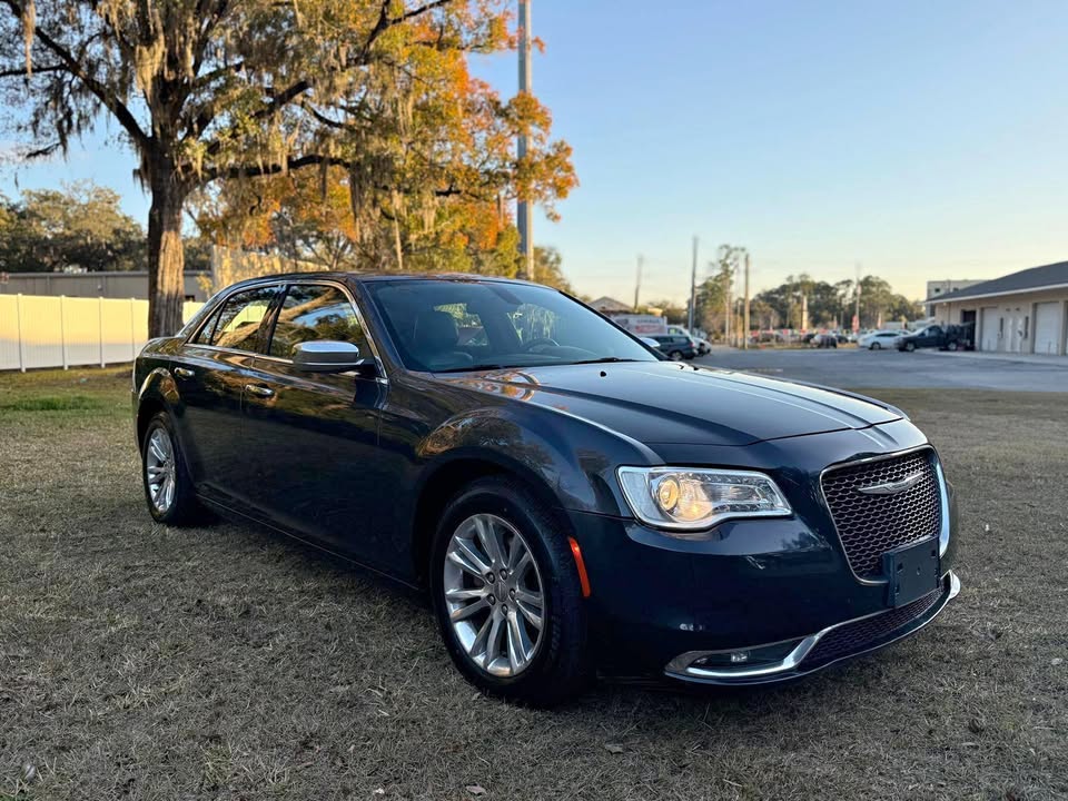 2016 Chrysler 300