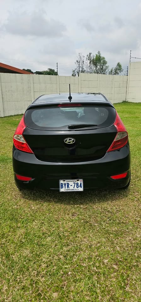 2014 Hyundai Accent - foto 3