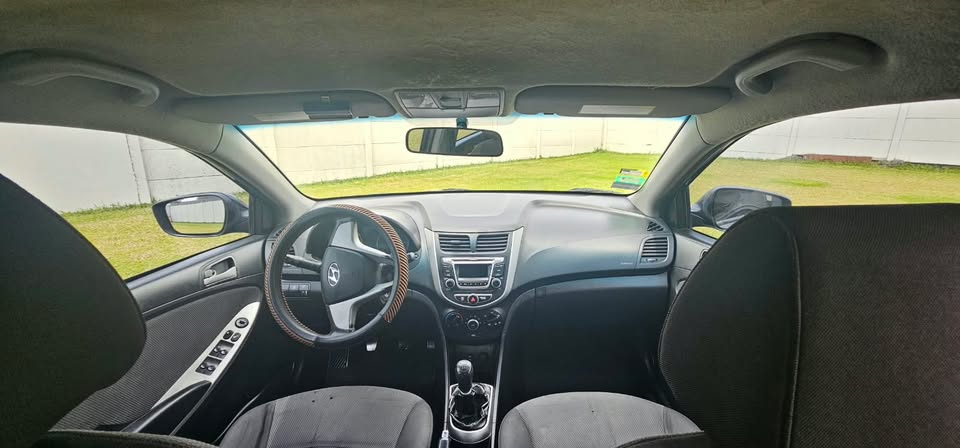 2014 Hyundai Accent - foto 4